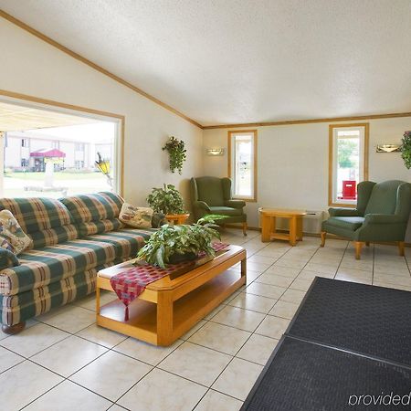 Fairbridge Inn Express Merrillville Interior photo